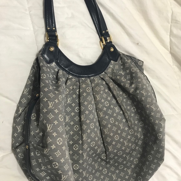 Louis Vuitton Idylle Fantaisie Bag - Picture 7 of 16